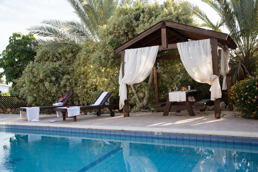 Coral Bay Sunkiss Villa Bagian luar foto