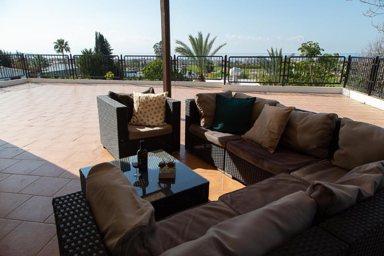 Coral Bay Sunkiss Villa Bagian luar foto